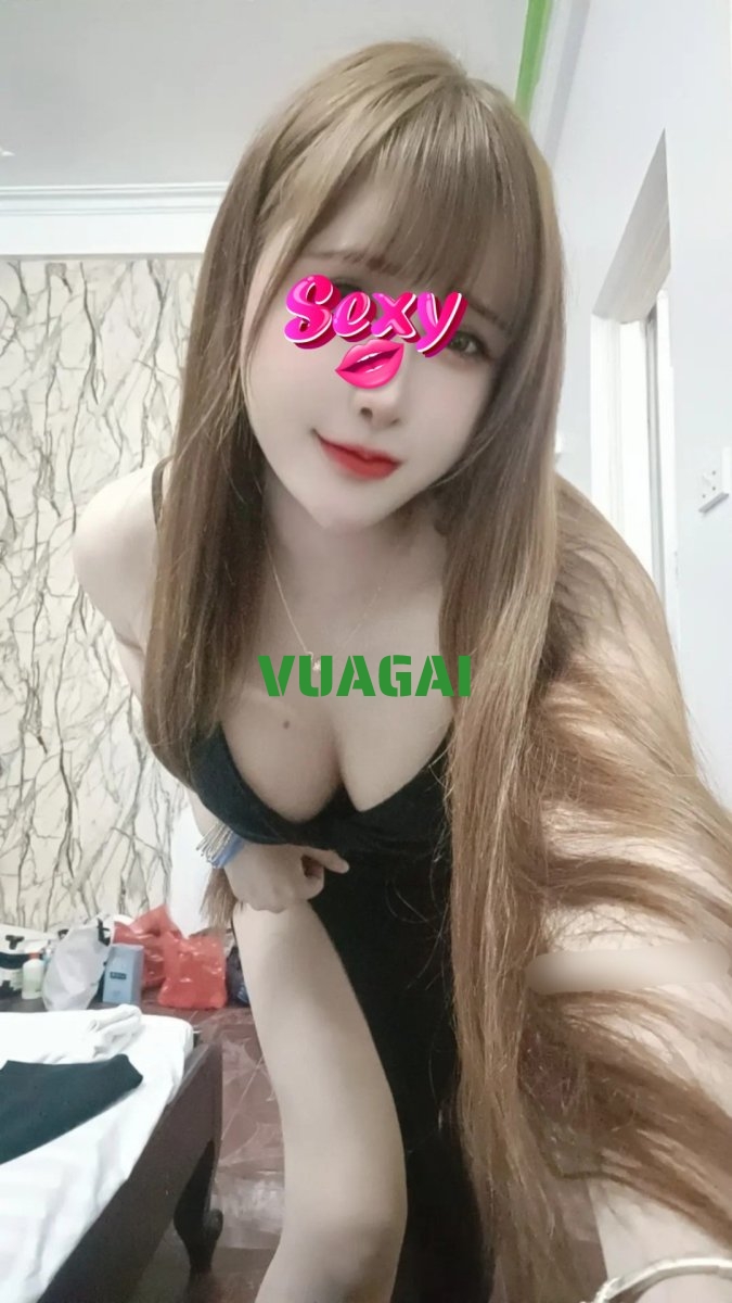 Quỳnh anh hàng ngon lên sóng phục vụ anh em